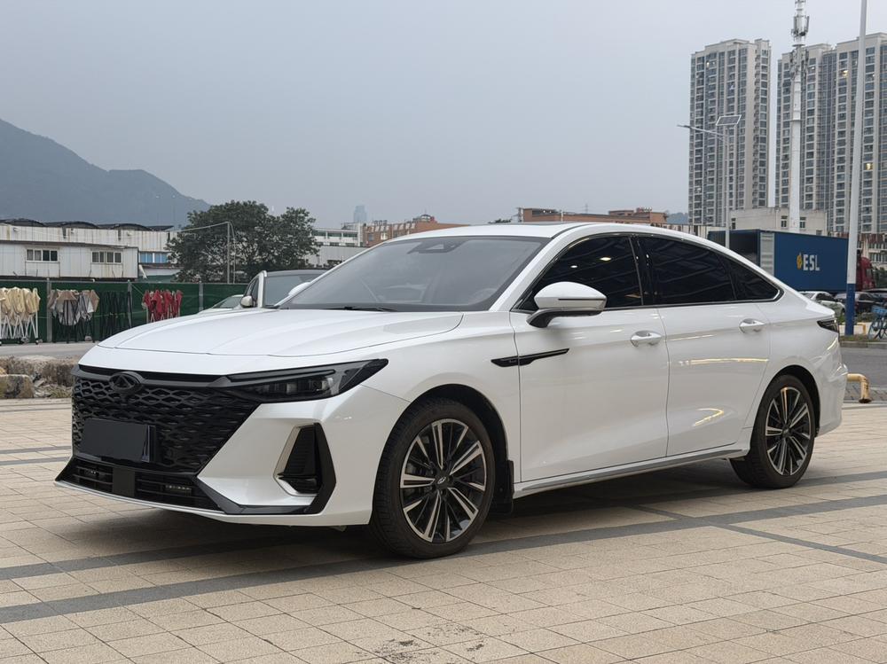 Chery Arrizo 8