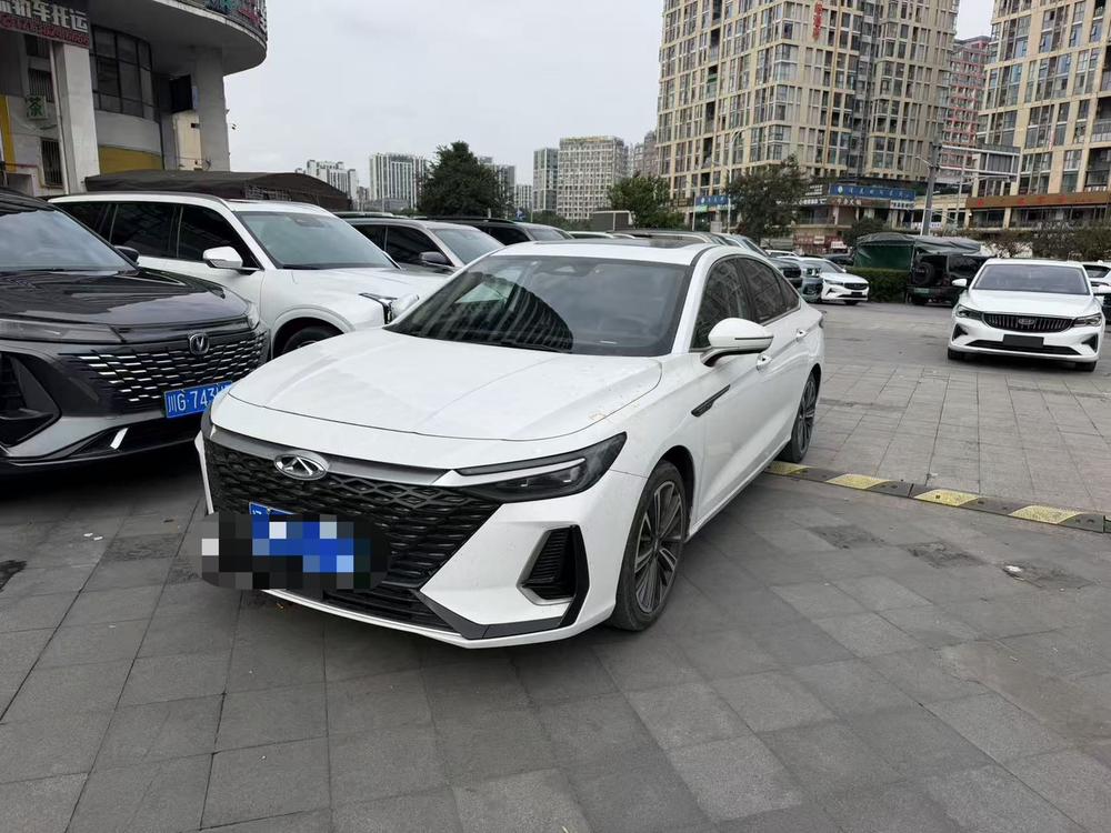 Chery Arrizo 8