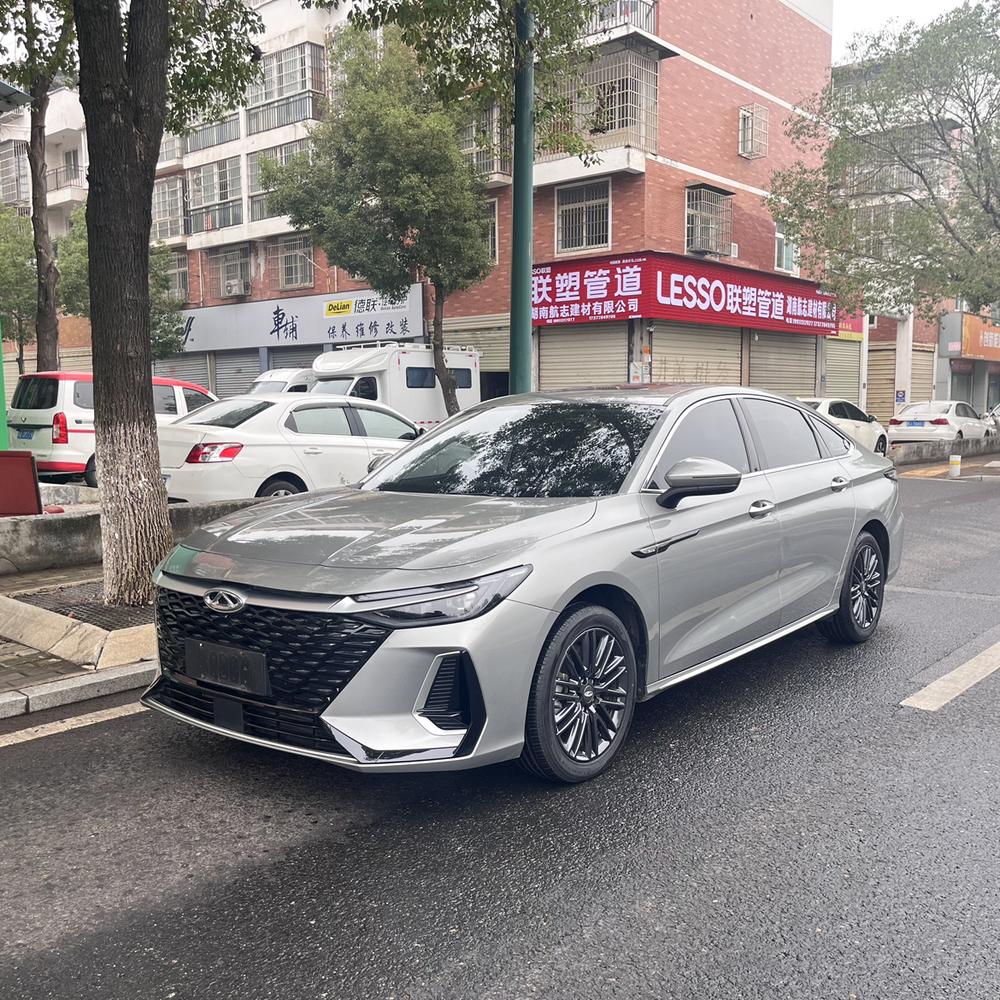 Chery Arrizo 8