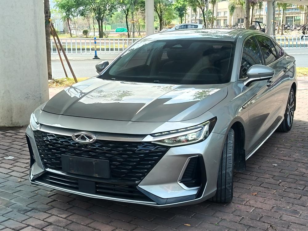 Chery Arrizo 8