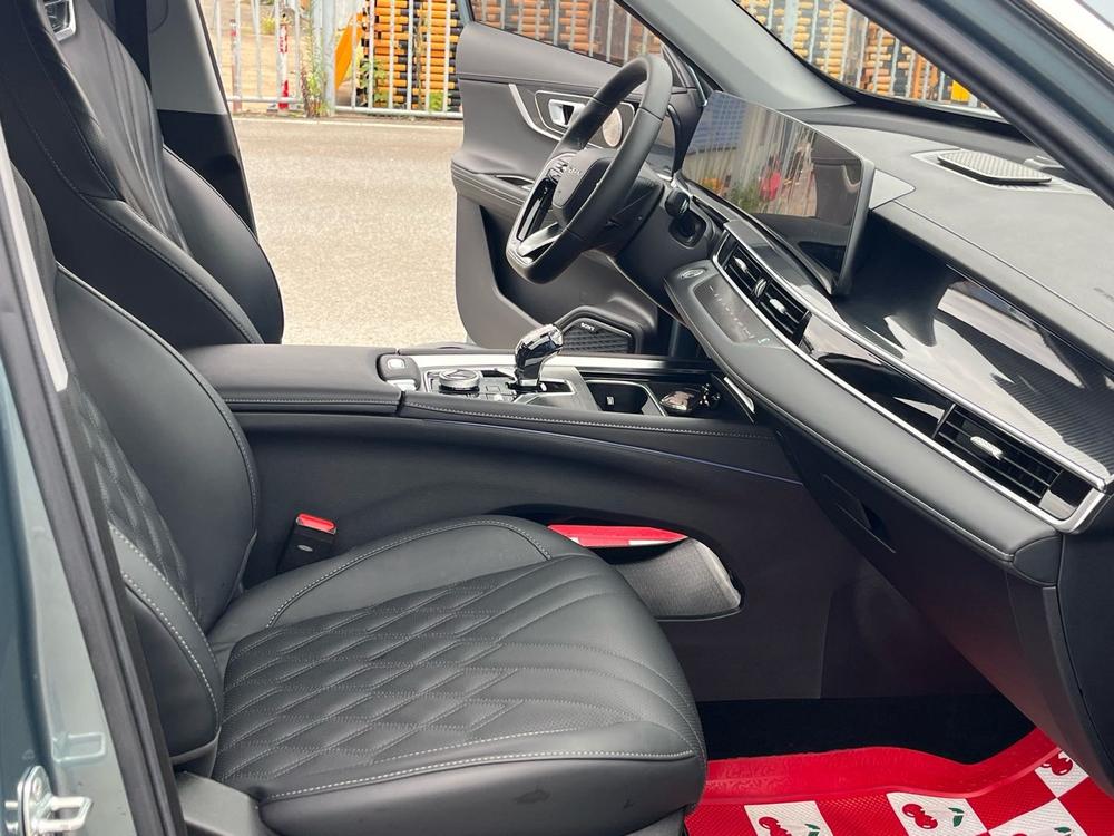 Chery Tiggo 7 PLUS PHEV
