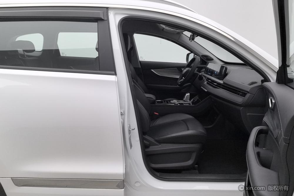 Chery Tiggo 8 PLUS Kunpeng e+
