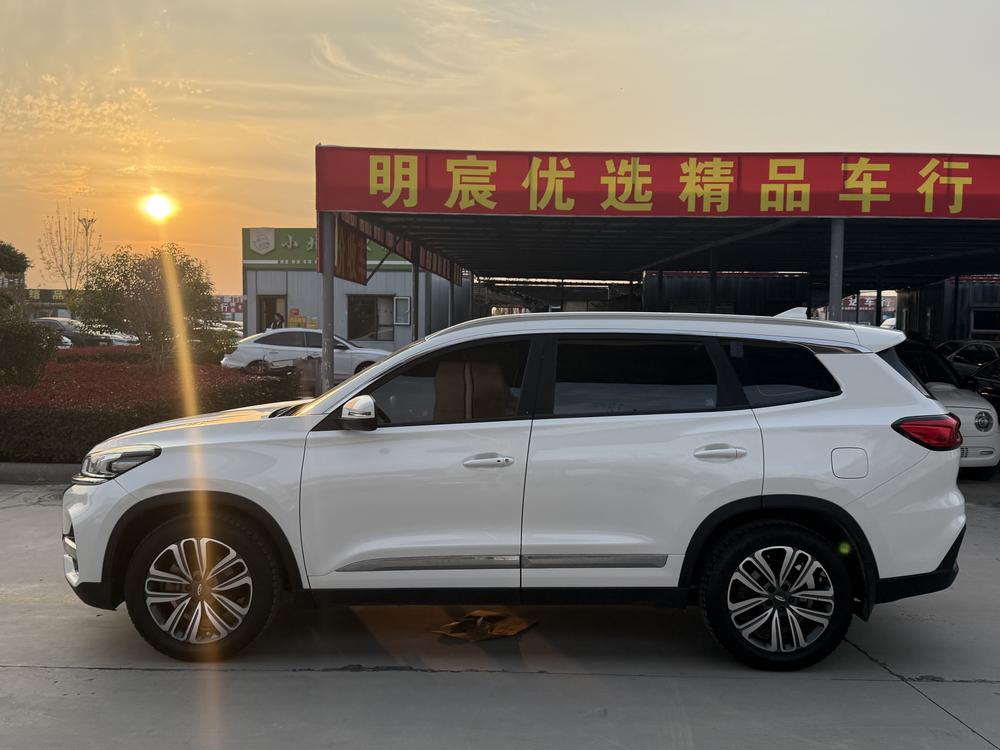 Chery Tiggo 8