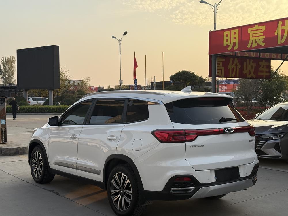 Chery Tiggo 8