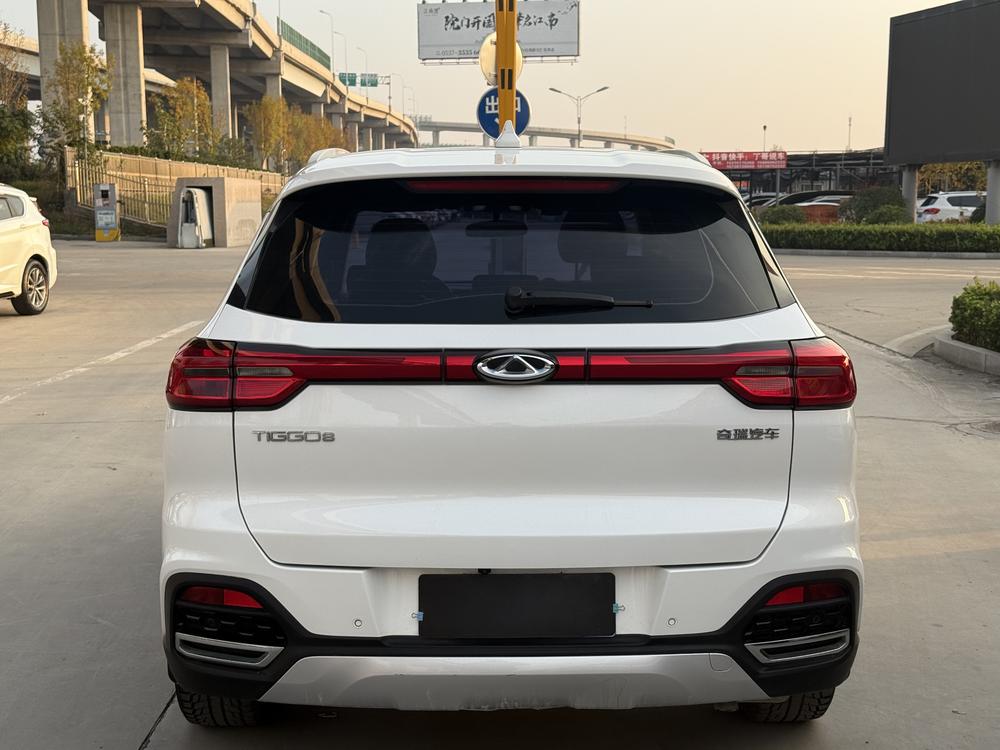 Chery Tiggo 8