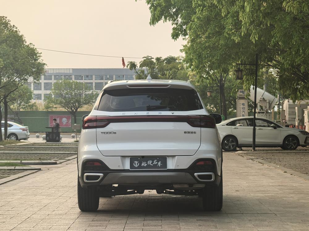 Chery Tiggo 8