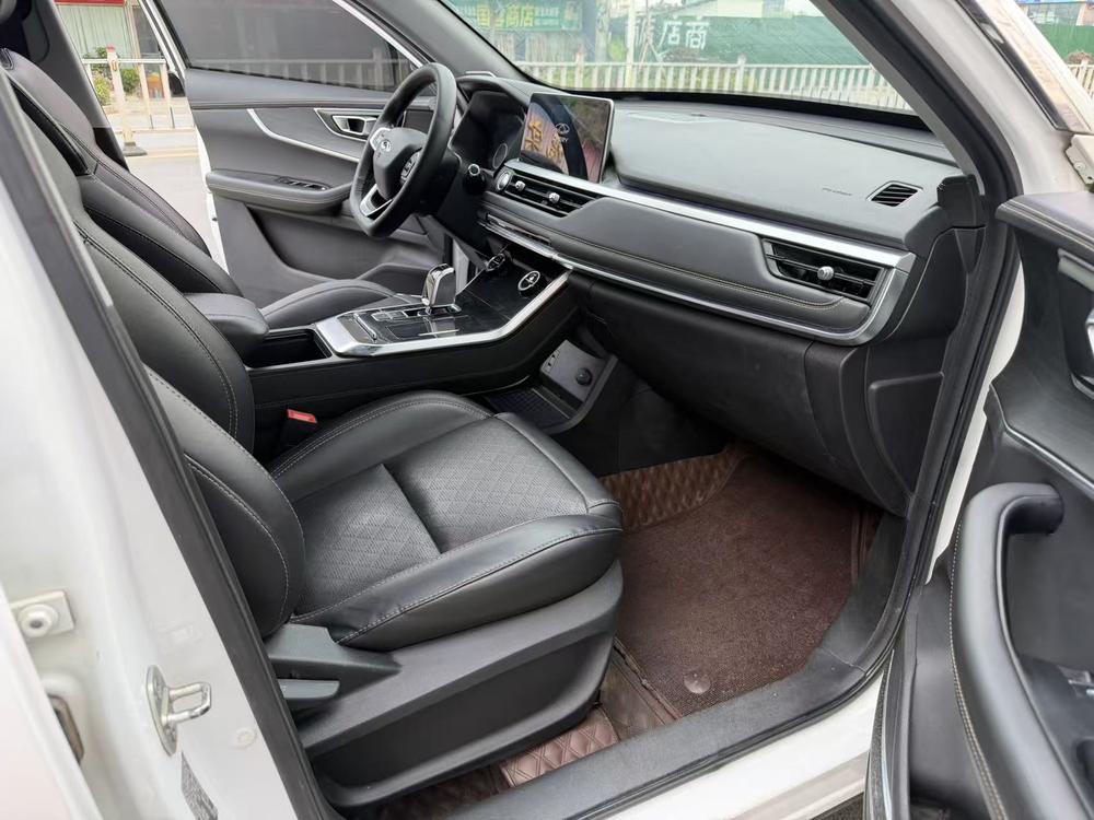 Chery Tiggo 8