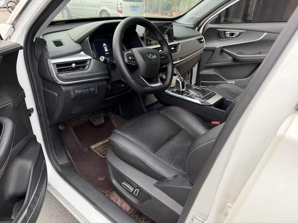 Chery Tiggo 8