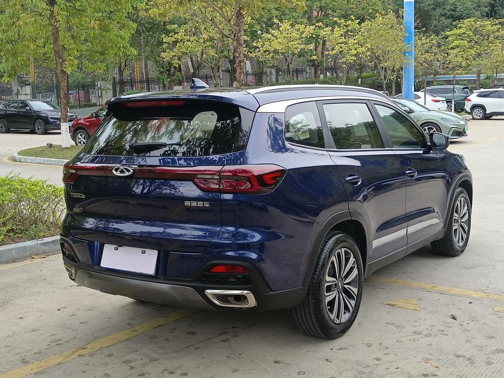 Chery Tiggo 8