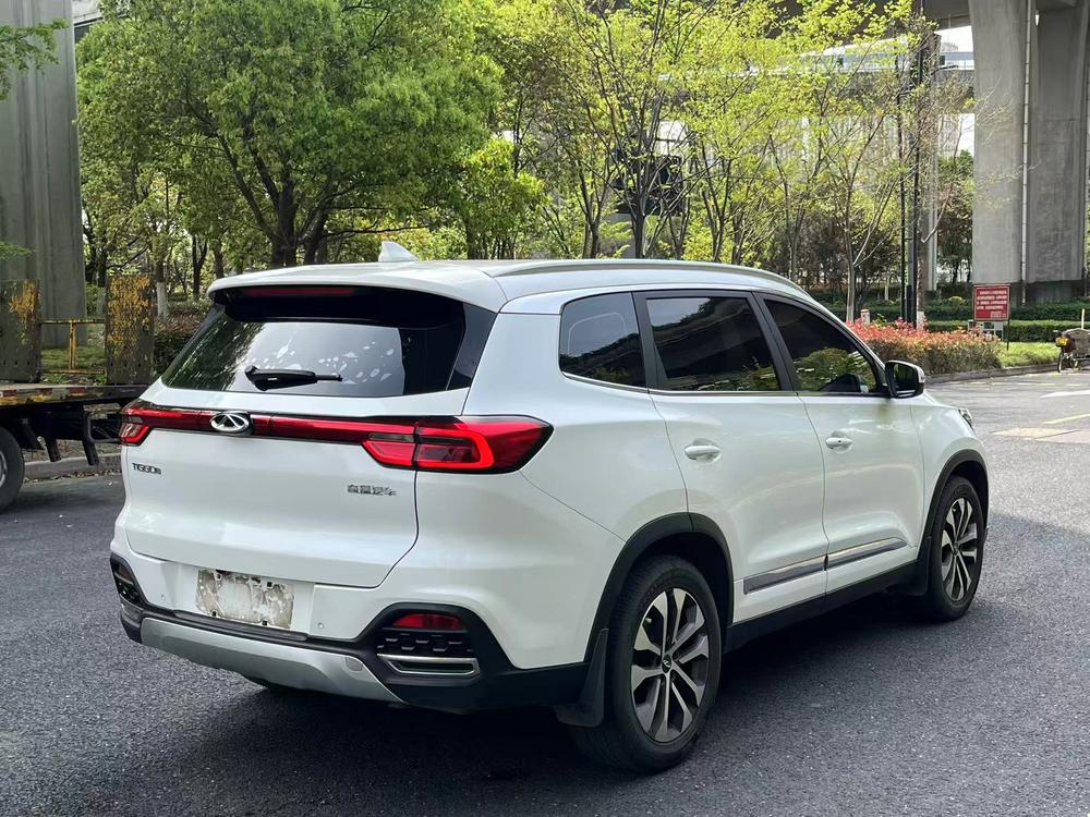 Chery Tiggo 8