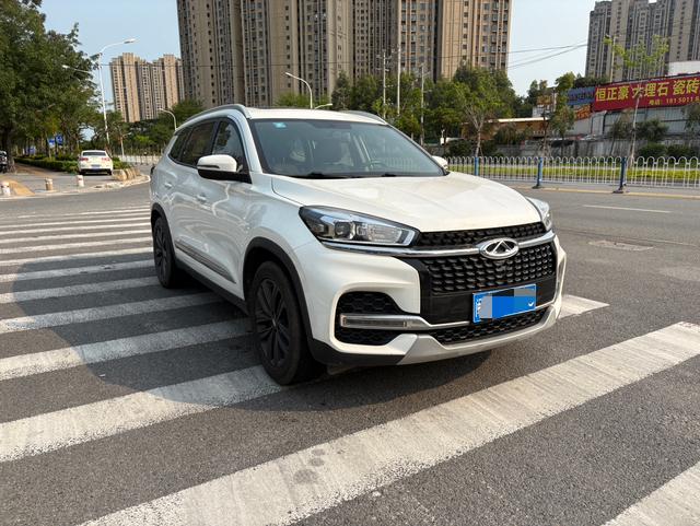 Chery Tiggo 8