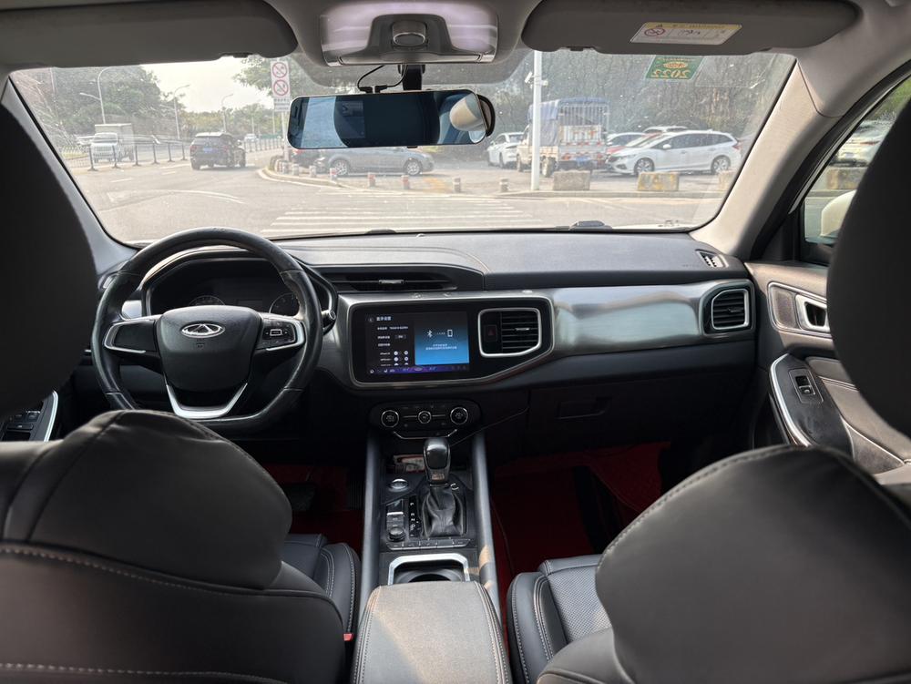 Chery Tiggo 8