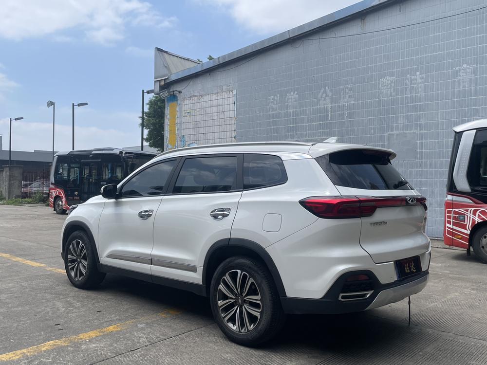 Chery Tiggo 8