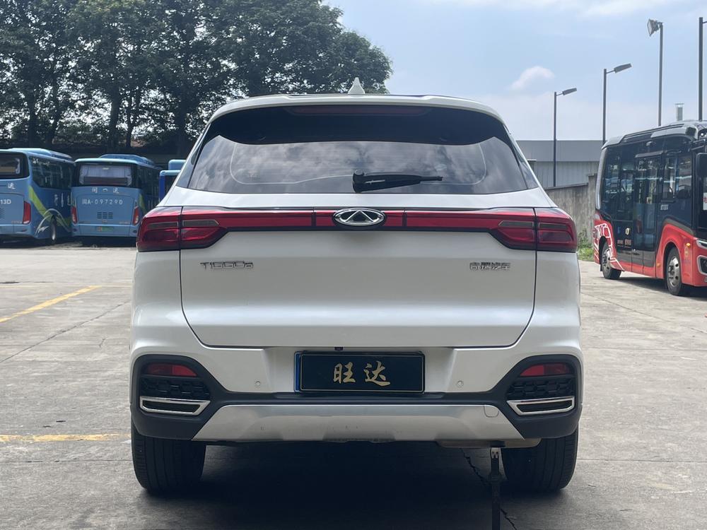 Chery Tiggo 8