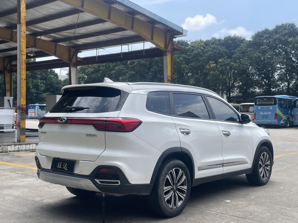 Chery Tiggo 8