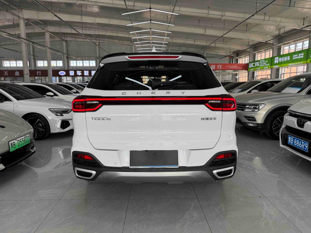 Chery Tiggo 8