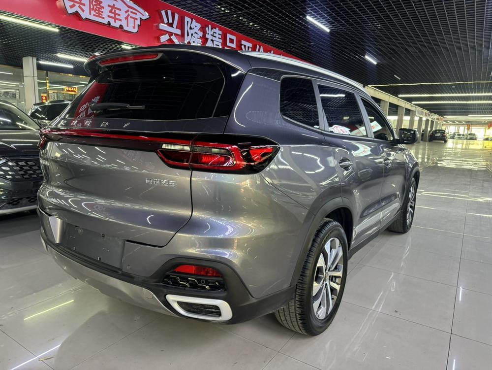 Chery Tiggo 8