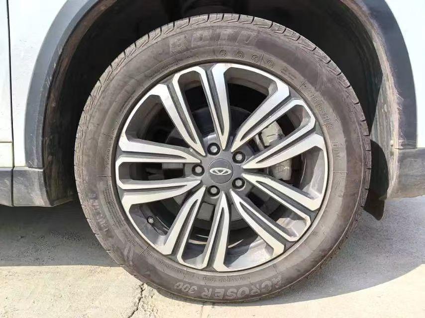 Chery Tiggo 8