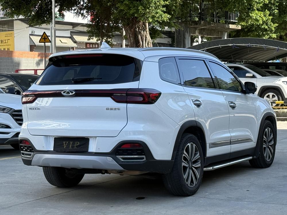 Chery Tiggo 8