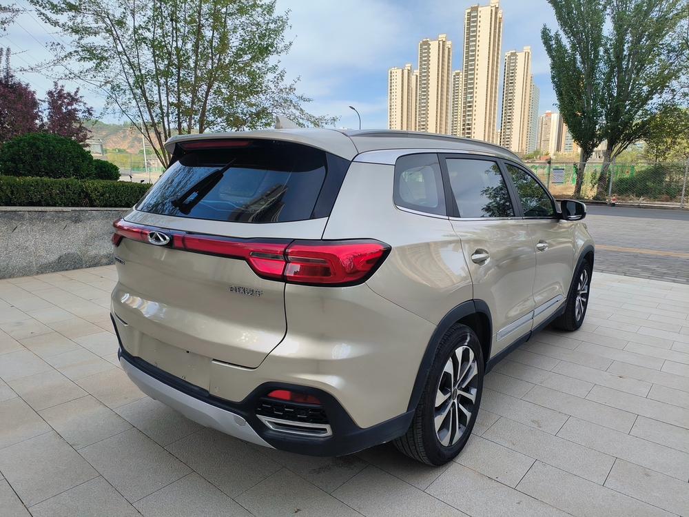 Chery Tiggo 8