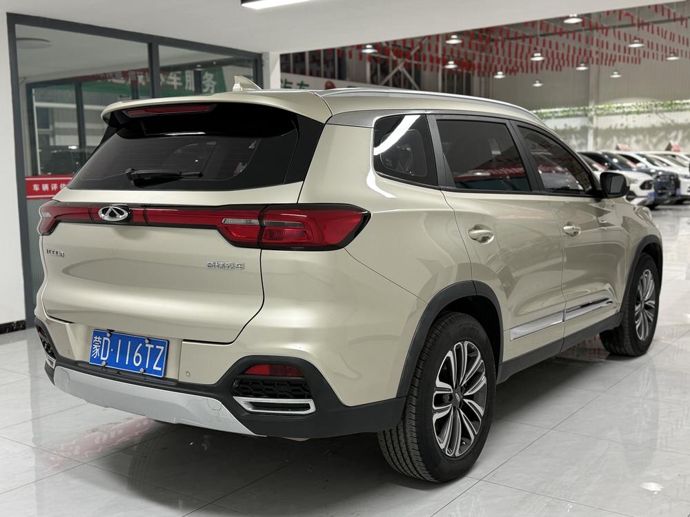 Chery Tiggo 8
