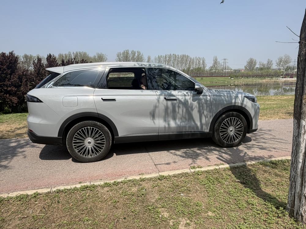 Chery Tiggo 8L