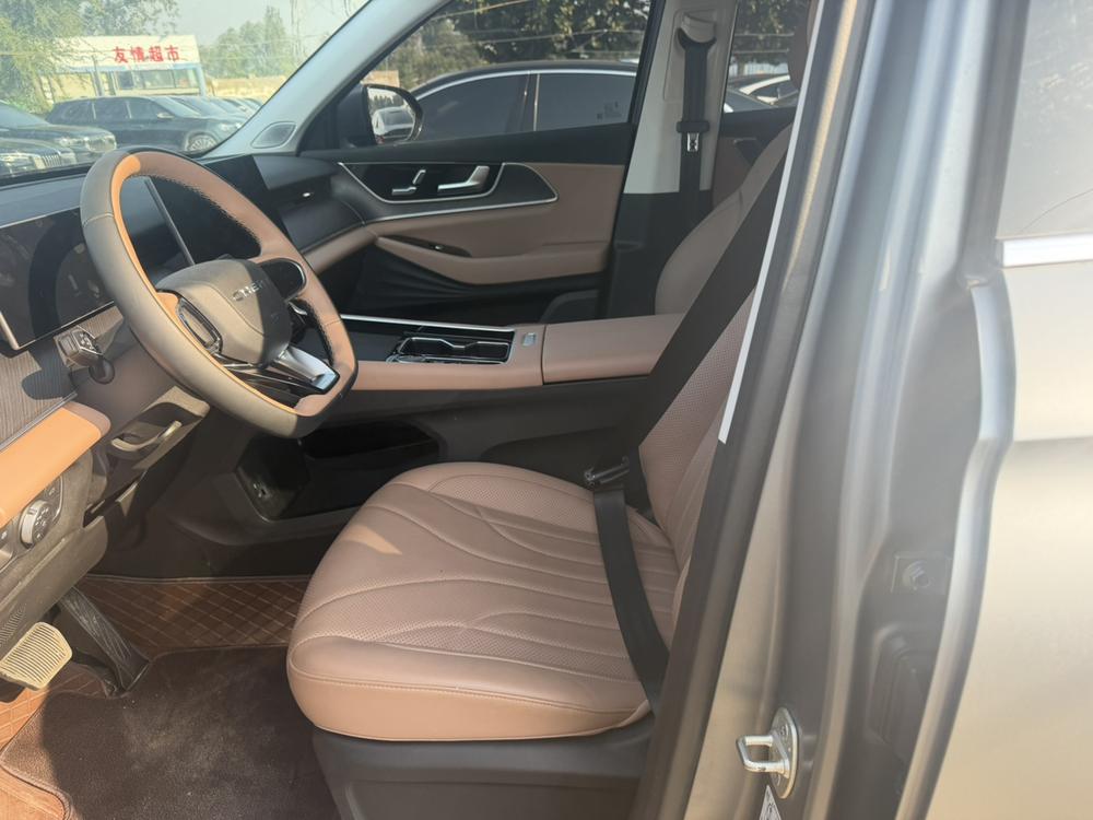 Chery Tiggo 8L