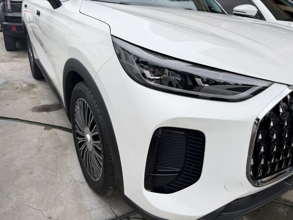 Chery Tiggo 8L