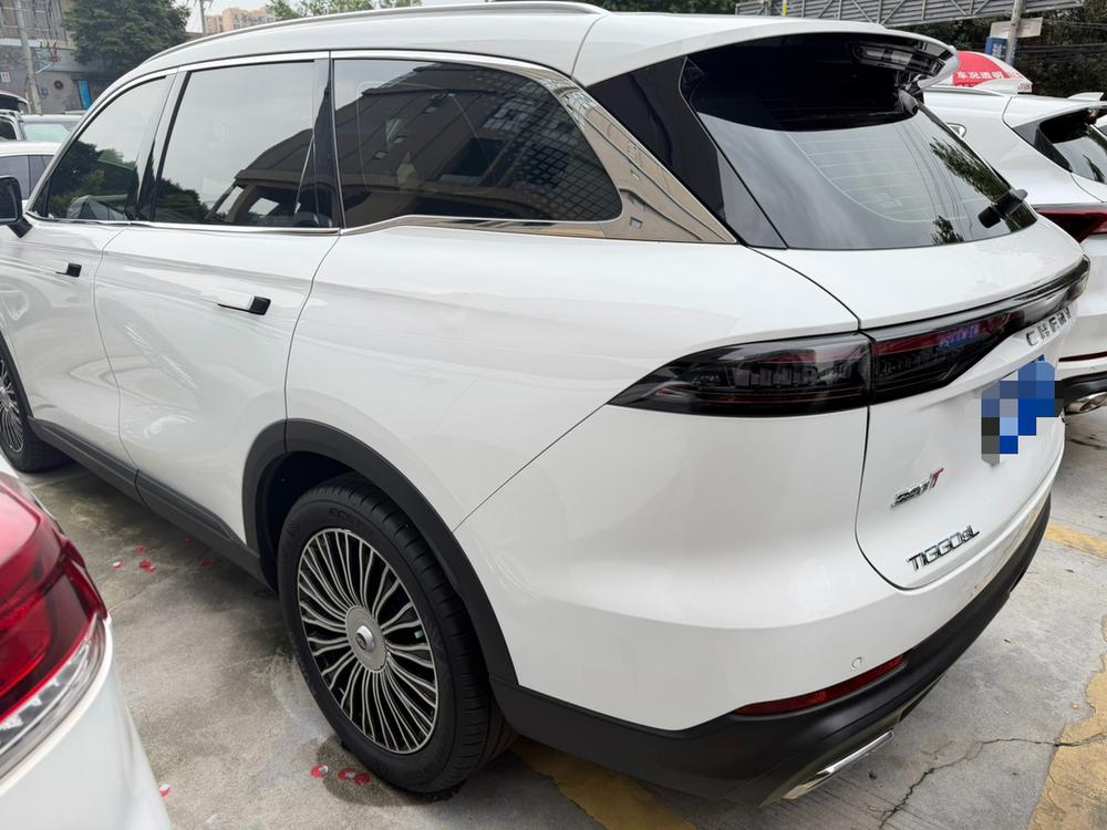 Chery Tiggo 8L