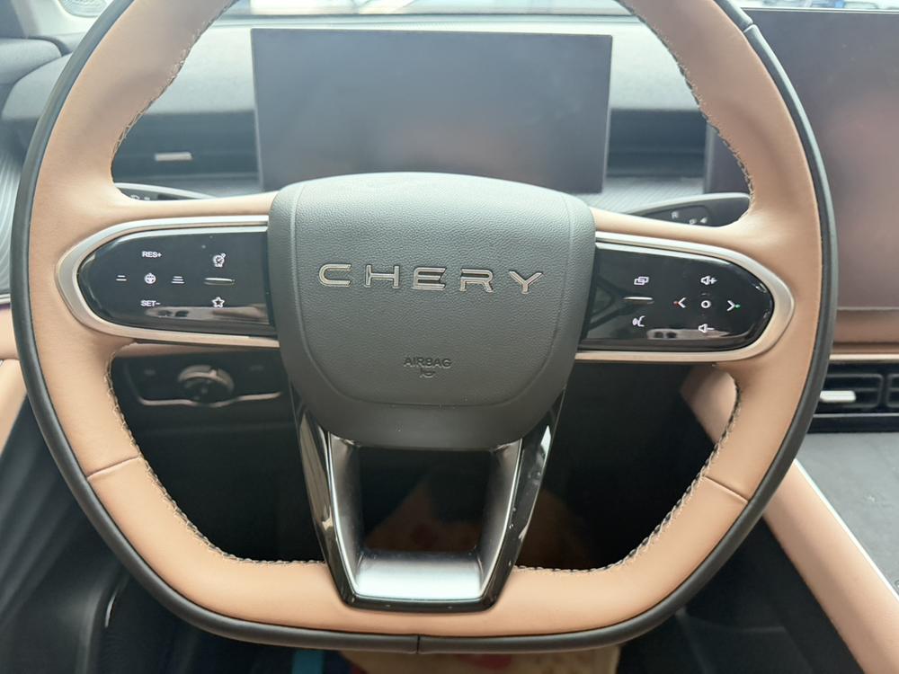 Chery Tiggo 8L