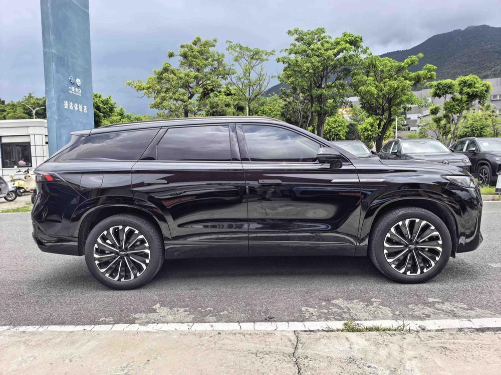 Chery Tiggo 9