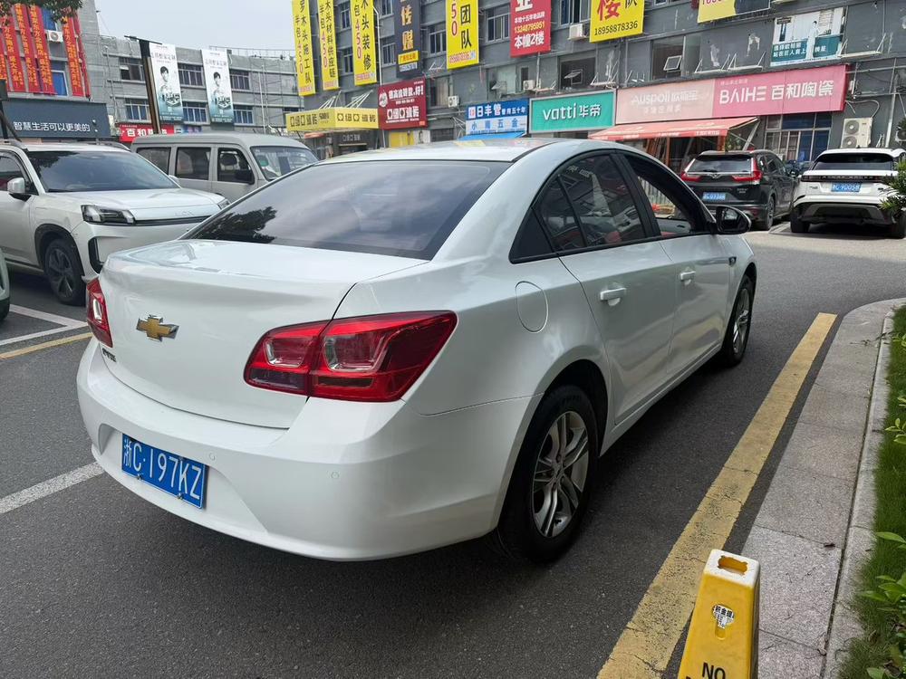 Chevrolet Cruze