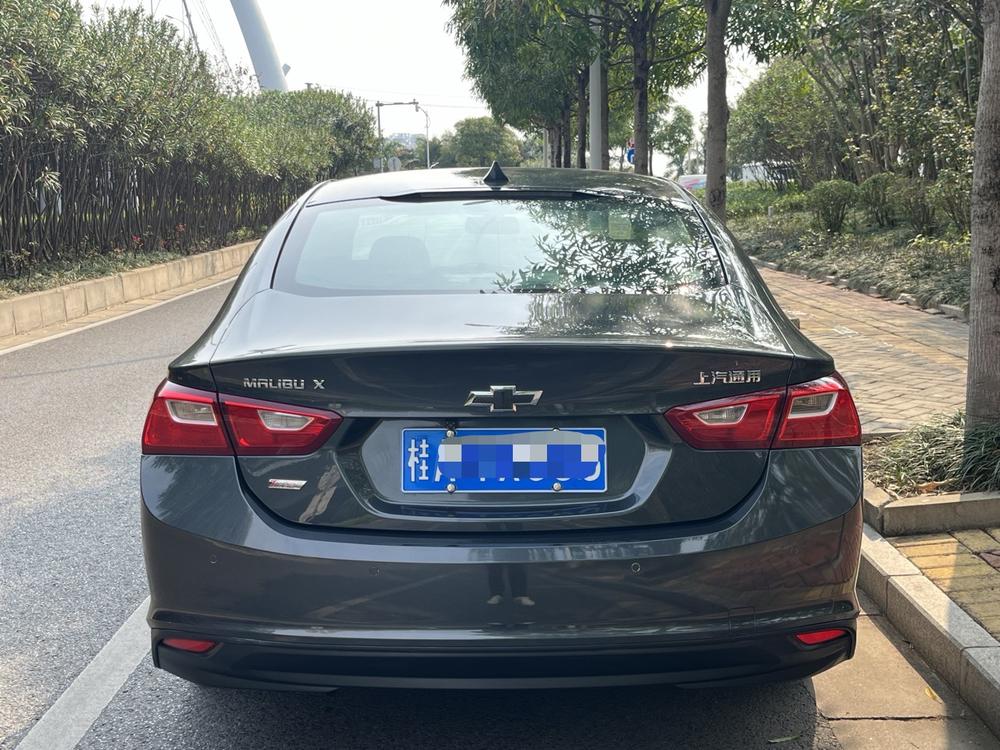 Chevrolet Malibu XL