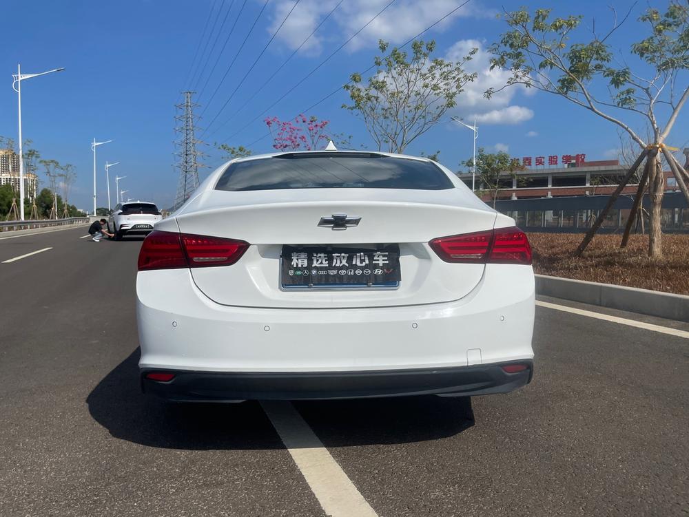 Chevrolet Malibu XL