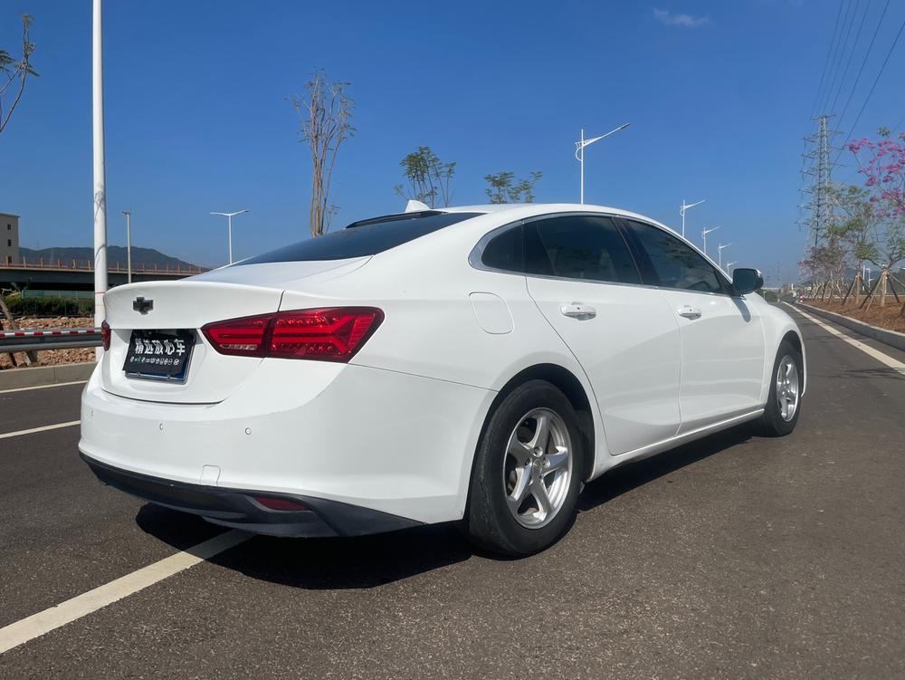 Chevrolet Malibu XL