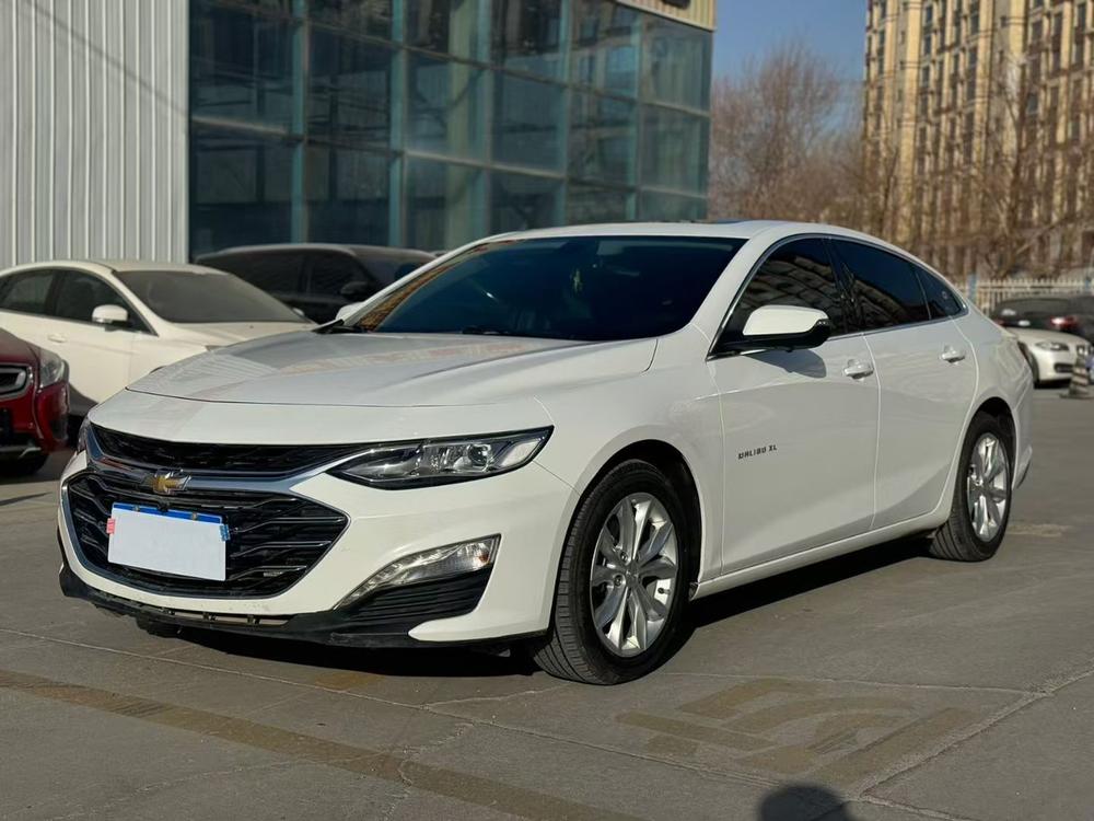 Chevrolet Malibu XL