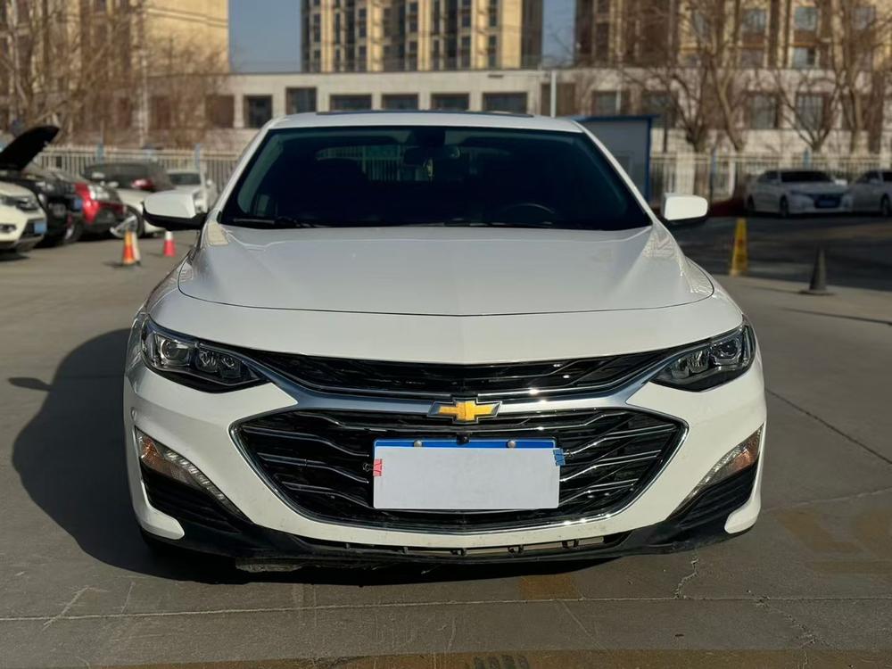 Chevrolet Malibu XL