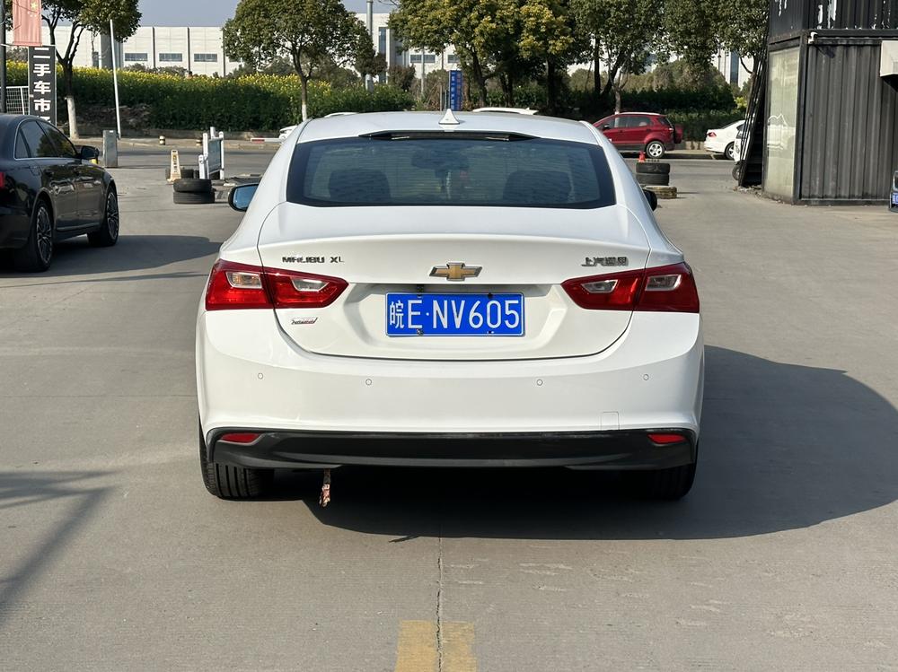 Chevrolet Malibu XL