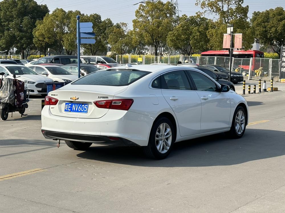Chevrolet Malibu XL