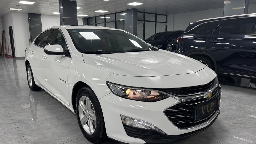 Chevrolet Malibu XL