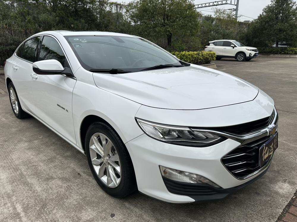 Chevrolet Malibu XL