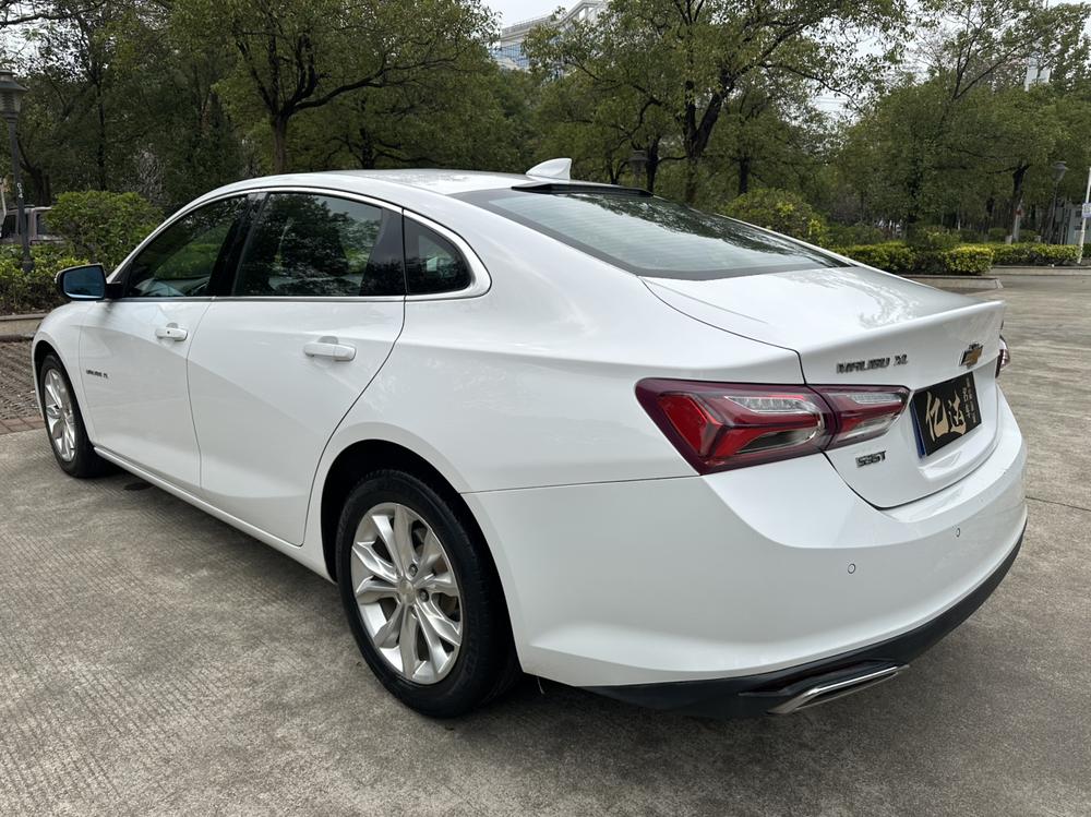 Chevrolet Malibu XL