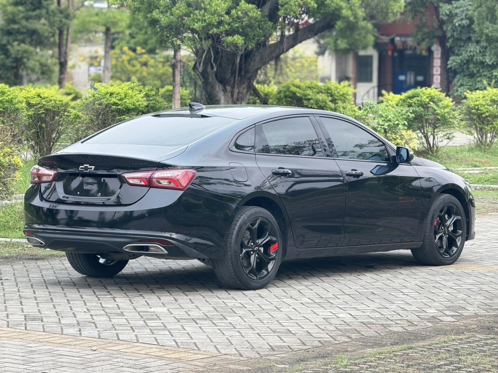 Chevrolet Malibu XL