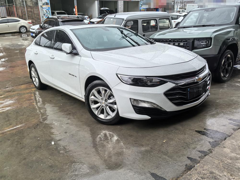 Chevrolet Malibu XL