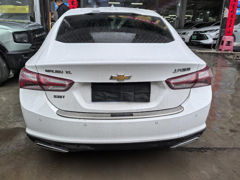 Chevrolet Malibu XL