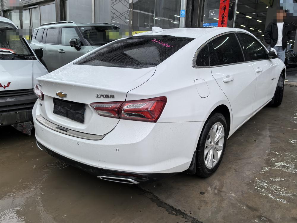 Chevrolet Malibu XL