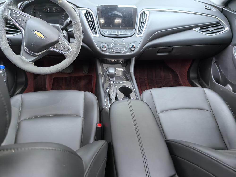 Chevrolet Malibu XL