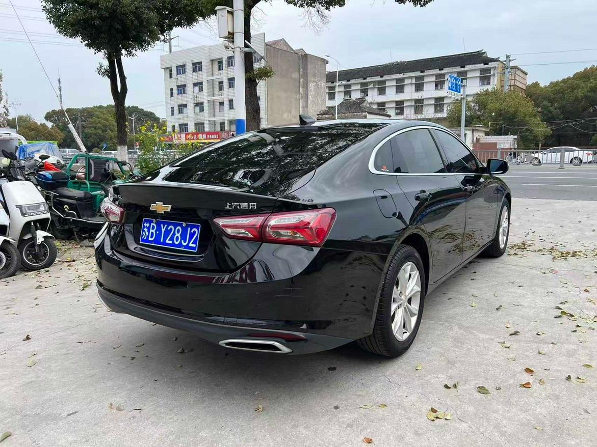 Chevrolet Malibu XL