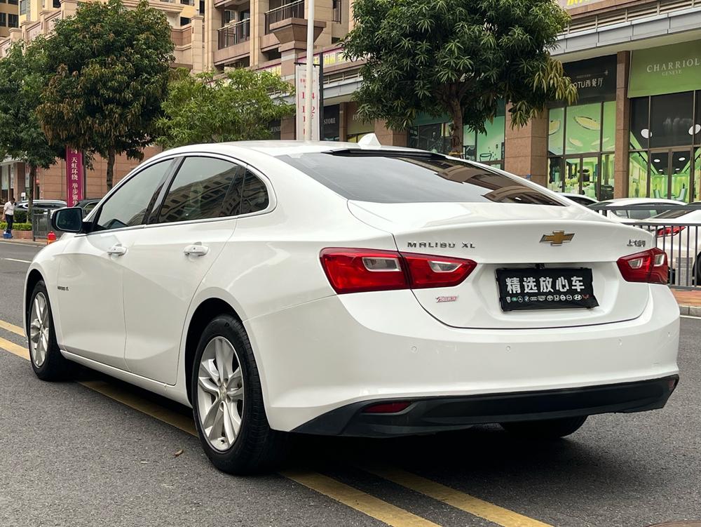 Chevrolet Malibu XL