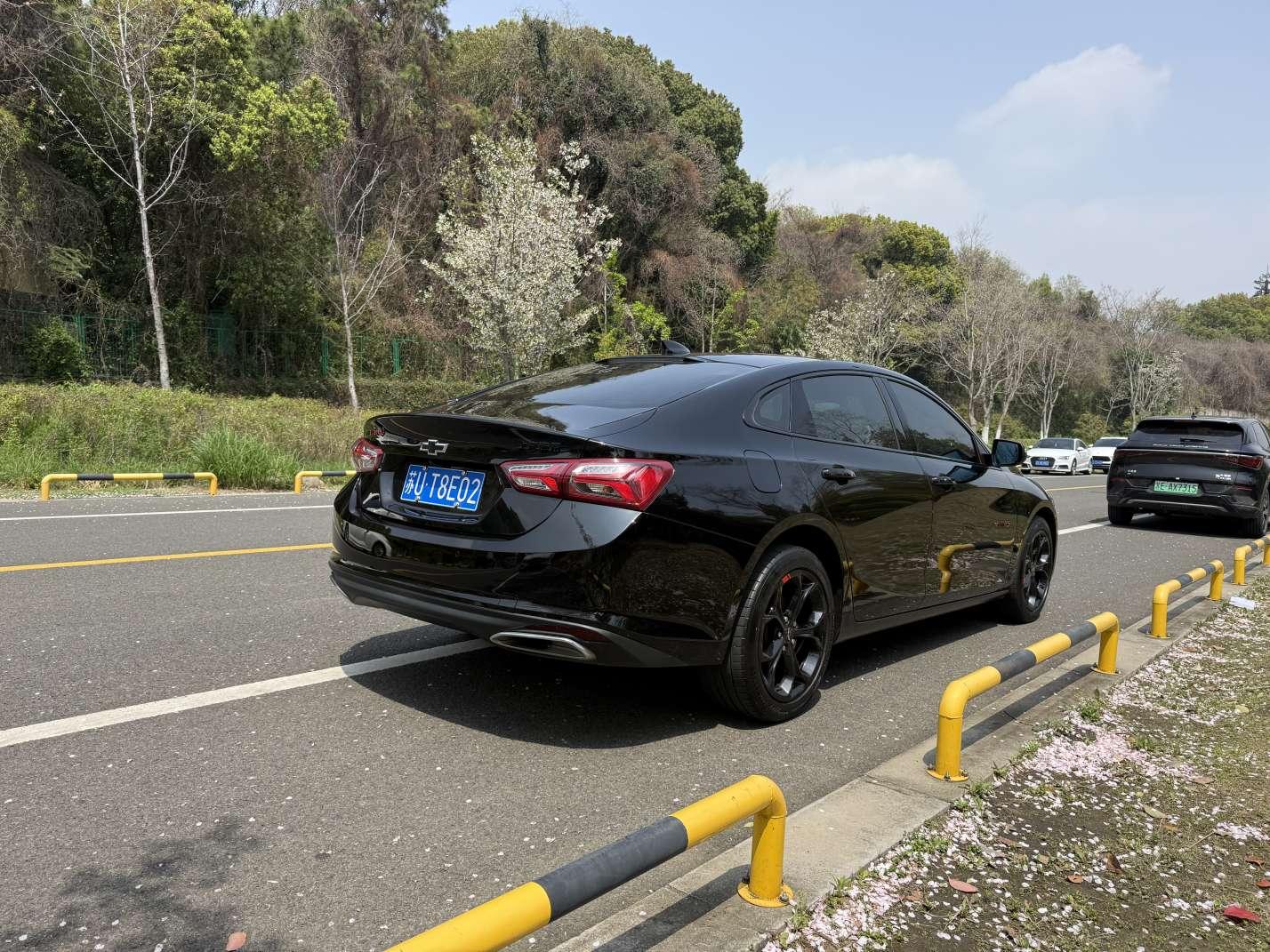 Chevrolet Malibu XL